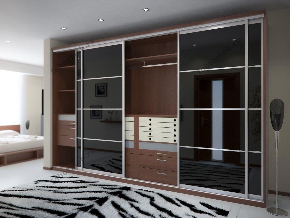 Custom Sliding Wardrobes: Design & Craftsmanship for Your Space